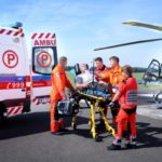 Krótki poradnik ratunkowy – jak możesz pomóc będąc świadkiem wypadku