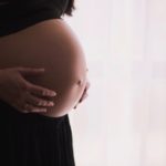 Ginekolog radzi – co zrobić, by podczas porodu mniej bolało?