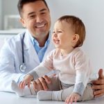 Moje dziecko ma biegunkę – co mogę zrobić zanim udam się do lekarza?